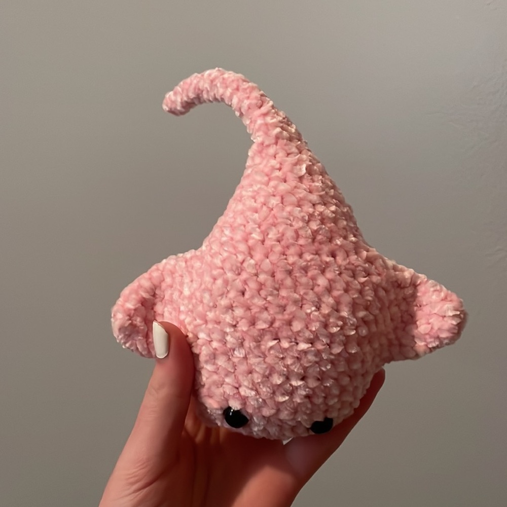 crochet baby stingray plushie amigurumi